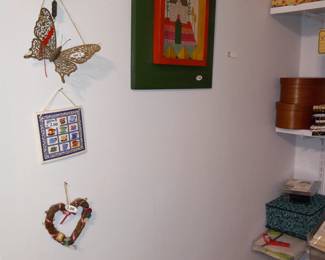 Items Located In The 1st Bedroom (Craft Room)