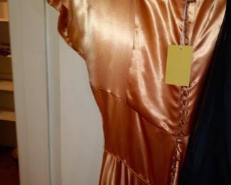 Items Located In The 2nd Bedroom (Master)