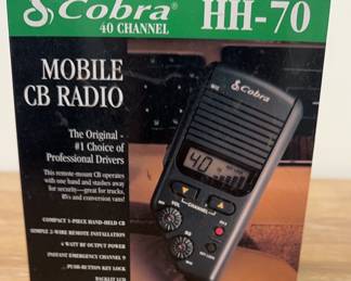 Cobra 40 Channel HH70 Mobile CB Radio 