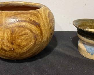 Two Pretty Vases Flowerpots 