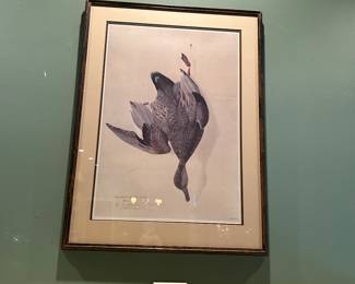 Viavant fowl art presented to Tally Ho Club