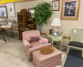 Upscale Estate Furnishing's 