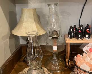 We all know the usefulness of Hurricane lamps in Louisiana - but I love that they're actually stylish