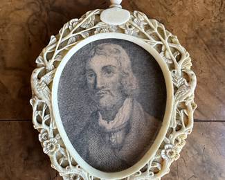 Antique carved frame (as is)