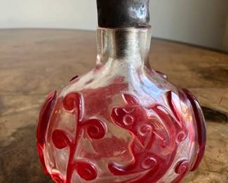 Peking glass snuff bottle 