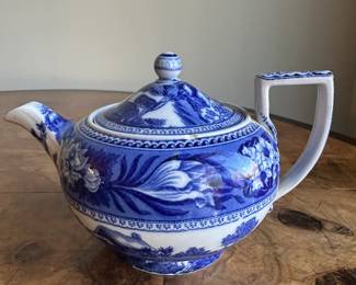 Wedgwood "Fallow Deer" tea pot 