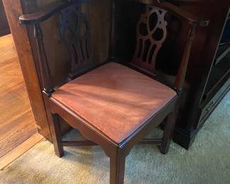 Estate Sales By Olga in Union, NJ