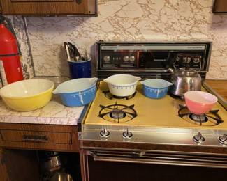 Estate Sales By Olga in Union, NJ