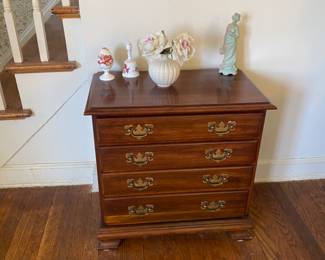 Estate Sales By Olga in Union, NJ