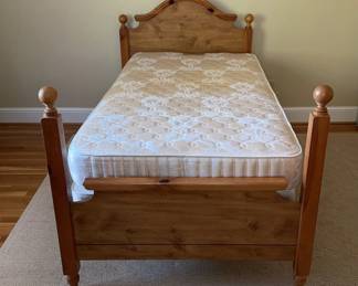 Set Of Twin Beds Nightstand