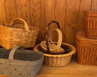 Lot Of Vintage Baskets