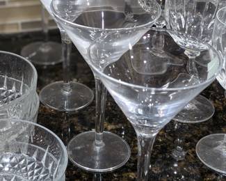 Assorted Glassware 