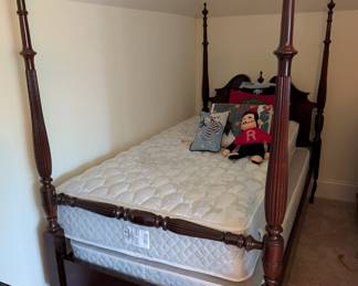 Twin 4 Post Bed x2