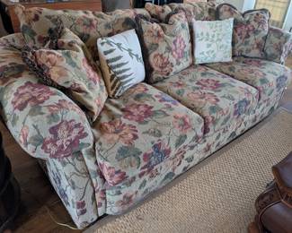 Laine 3 Cushion Sofa