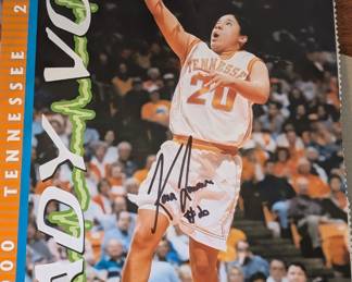 2001 Tennessee Lady Vols Kara Lawson Autographed Poster 