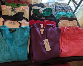 Assorted Women’s Clothing 