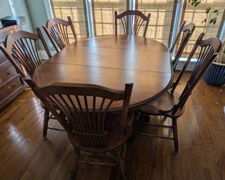 Dining Table w/ 6 Chairs