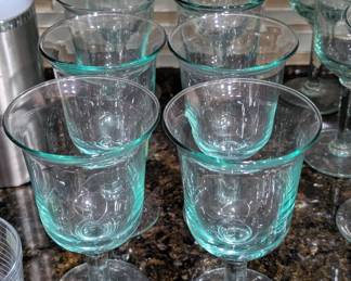 Assorted Glassware 