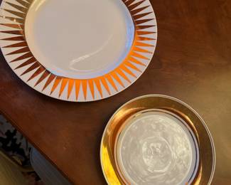 Gold/White dinner set, setting for 4- Salad plates 4 dinner plates- $15 