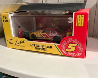 Racing Champions 1/24 Scale Pit Stop Showcase #5 Terry Labonte. 1 Of 5000 $20