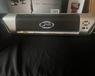 Artistic Digital Cutter