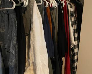 Men’s XL, XXL, & 3x clothing, all not pictured 