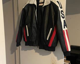 Vintage Men’s leather USA jacket 