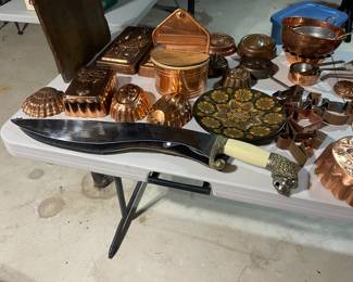 Birth-Gramm Copper Molds
Macedonian Replica Machete