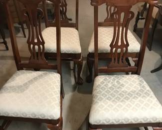 Set of 4 Antique Mahogany Dining Chairs in excellent condition. 20" x 42"