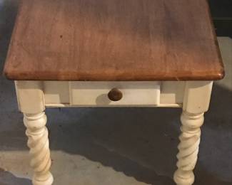 Farmhouse style side table with drawer.