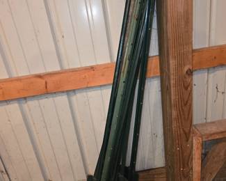 4Ft. Garden Spikes.