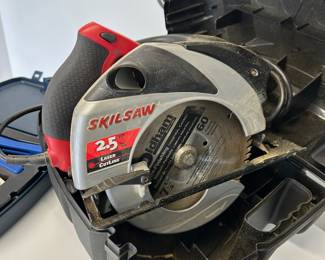 Skilsaw 2.5 HP Laser Circular Saw
