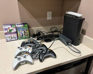 Xbox 360 Elite Gaming Console, Microsoft Xbox 360 Wired Controllers, Xbox 360 Kinect Games
