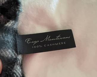 Enzo Mantovani 100% Cashmere Scarf
