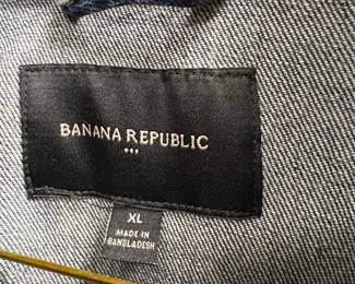 Banana Republic Women's Denim Jacket - Size XL
