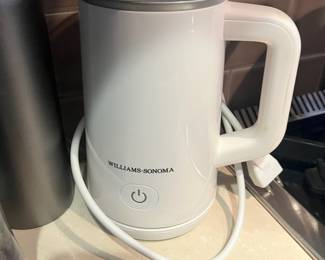Williams Sonoma Milk Frother