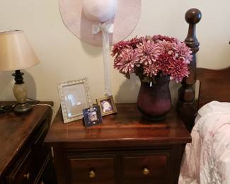 PAIR OF NIGHTSTANDS, MID CENTURY