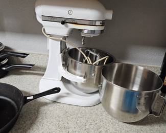 Commercial Kitchen aid
Attachments