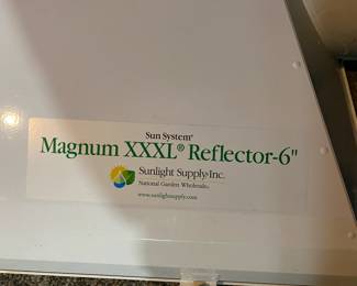 Magnum XXXL Reflector Grow room Lights. 6 total. 4 Set up and 2 extras