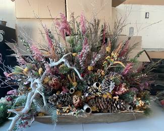 Large home floral arrangement decoration