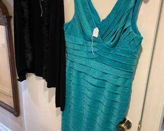 Misc Clothing/ Purses brands including :   Jones New York, Sigrid Olsen,  La Madona, Anne Klein, Oleg Cassini, Liz Claiborne,  Lorizonp, Crystal Kobe, Chicos, Curio, Ann Taylor, Carole Wang, Alfani