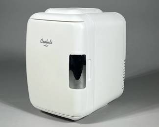 COOLULI MINI FRIDGE | Cooluli Classic 4L mini fridge with warm & cool functions, includes 110V AC adaptor -  h. 11 x w. 7 x l. 9.4 in