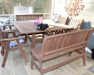 Jensen Outdoor
Heritage 7-Piece Square Patio Dining Set