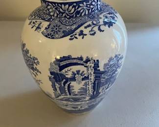 Spode, England vintage 1990 medium ovoid baluster vase with turned rim in Blue Italian pattern.