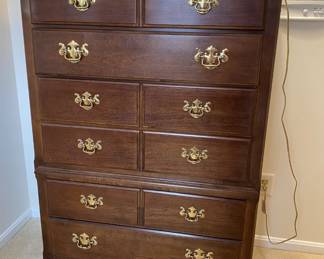 Thomasville Dresser.