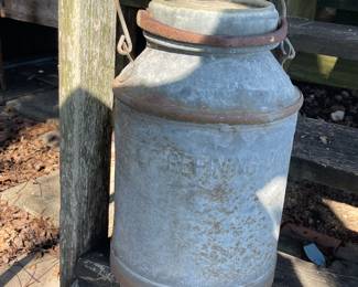Antique Gulf Refining Co Oil Can