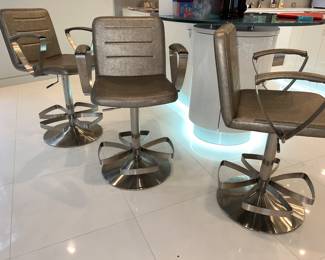 Silver on silver clover style armchairs (7 available)