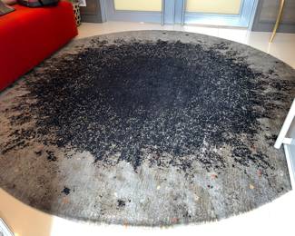 Round rug