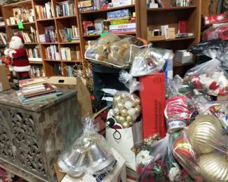 Books, Christmas Decor