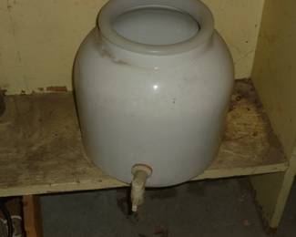 crock water dispenser